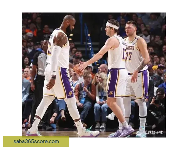 詹姆斯伤情成疑湖人对阵骑士或冲击历史胜场纪录