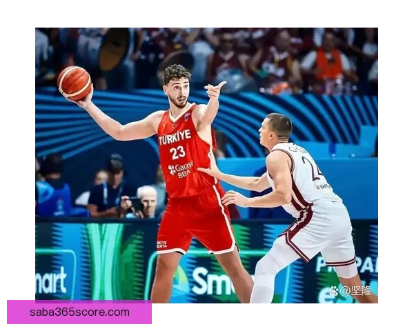 申京：球队开局良好应获胜但比赛中突发断电未能理解原因